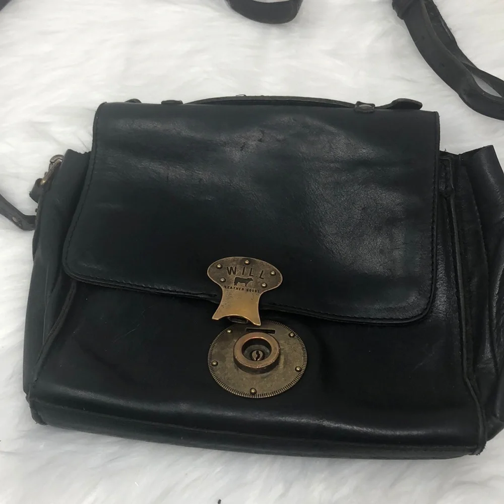 Vintage WILL Leather Goods Crossbody Bag Metal Buckle Adjustable Strap